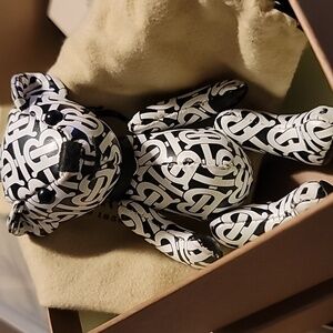 🖤🤍Burberry Black and White  Leather Monogram Thomas Bear🖤🤍